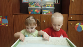 В стране тактильных и сенсорных ощущений.