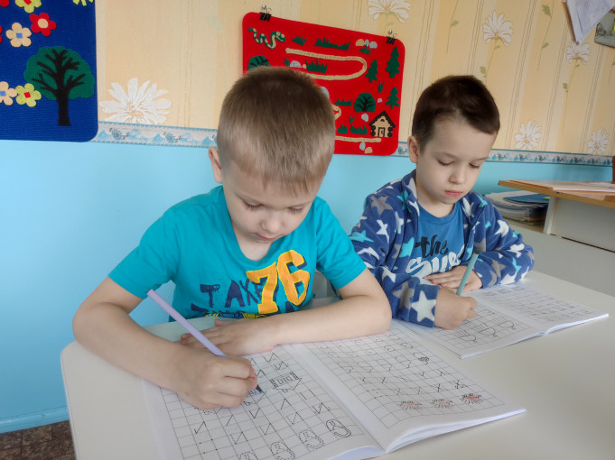 Подготовка руки к письму Подготовка руки к письму.